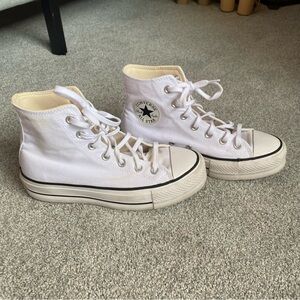 High Top Platform Converse Women’s Size 7 White